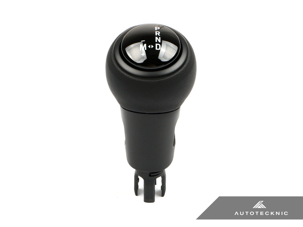AutoTecknic GT4-Inspired Shift Knob - Porsche Macan (95B) 2015-2024