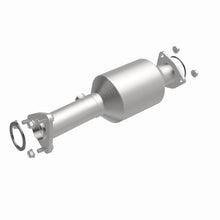 Load image into Gallery viewer, Magnaflow Conv Direct Fit 17-19 Honda CR-V Single Underbody 2.4L