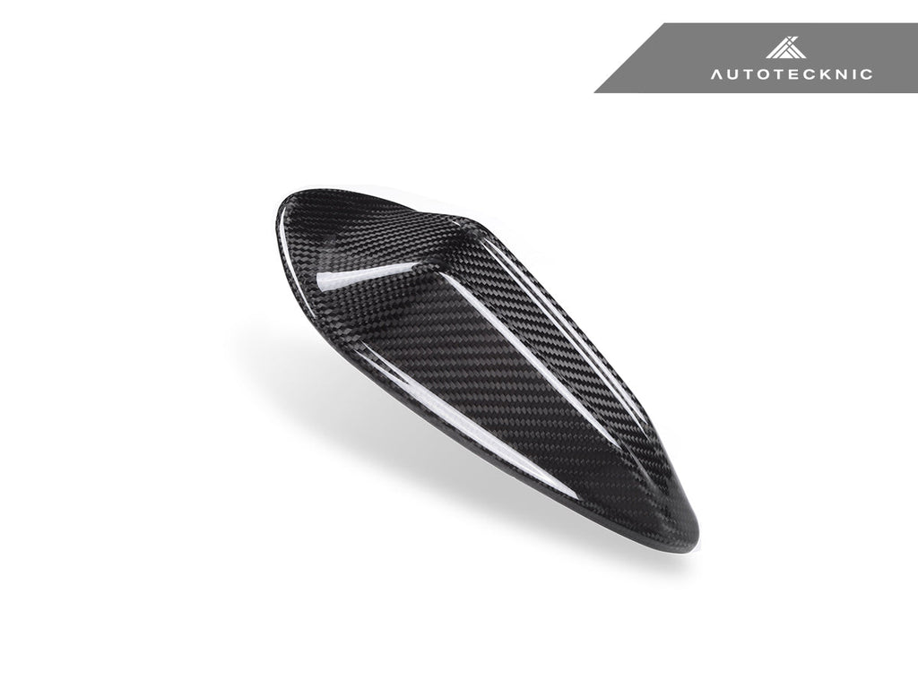 AutoTecknic Dry Carbon Roof Antenna Cover - G22 4-Series LCI