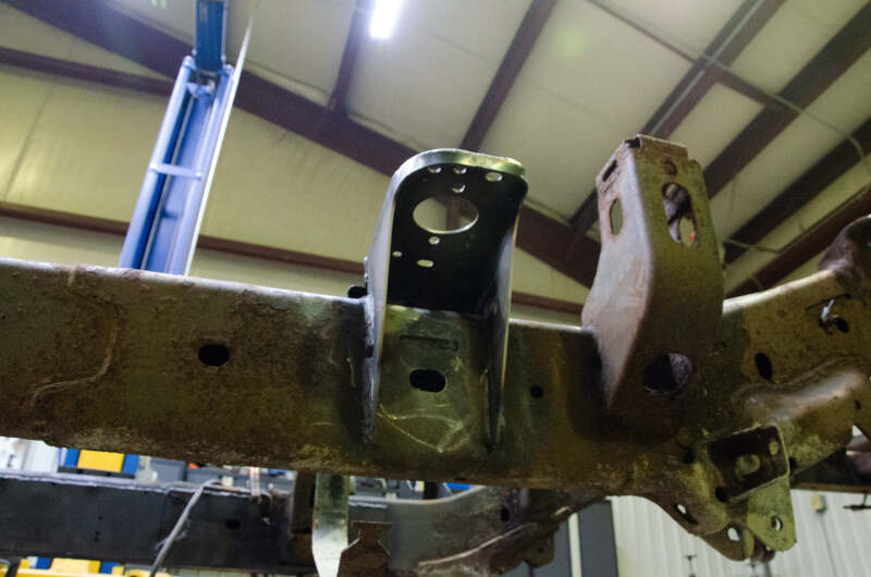 RustBuster 09-18 Ram 1500 Cab Mount - Left