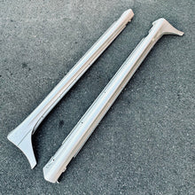 Load image into Gallery viewer, Auto Couture Side Skirt Pair ( ALL YEAR LS430 UCF30/31 )