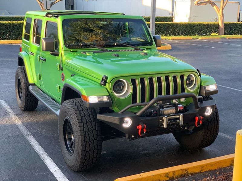 Oracle Jeep Wrangler JL/Gladiator JT Sport High Performance W LED Fog Lights - White NO RETURNS