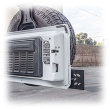 Load image into Gallery viewer, Turn Offroad 2018+ Jeep JL License Plate Relocation