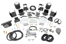 Load image into Gallery viewer, Air Spring Kit w/compressor | Ford F-250/F-350 Super Duty 4WD (2005-2016)