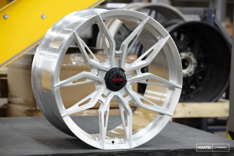 Vossen x Novitec NF11 21x9.5 ET:33 Brushed - Gloss Clear Ferrari F12 Front Wheel