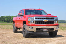 Load image into Gallery viewer, 2.5 Inch Lift Kit | Alu/Cast Steel | N3 Strut | Chevy/GMC 1500 (07-18)