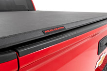 Load image into Gallery viewer, Soft Tri-Fold Bed Cover | 5'9" Bed | Chevy/GMC 1500 (14-18 &amp; Classic)