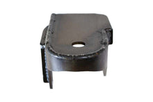 Load image into Gallery viewer, Rust Buster 11-18 Chevy Silverado 2500HD/3500HD Center Bed Mount - Right