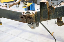 Load image into Gallery viewer, Rustbuster Leaf Spring Mount