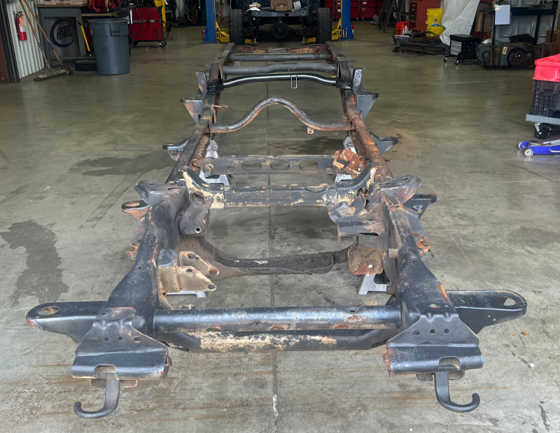 Rust Buster 1999-2004 + 2006 Chevy Silverado 1500 ward Fuel Tank Crossmember