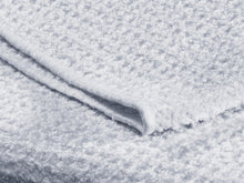 Load image into Gallery viewer, WeatherTech TechCare Microfiber Applicator Pads - White