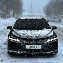 Load image into Gallery viewer, Toyota Camry XSE XLE SE LE Black LED Projector Headlights Upgrade (2018 - 2021)