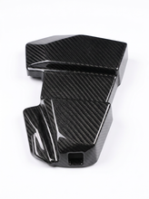 Load image into Gallery viewer, BMW 3/4 Series G80/G81/G82/G83/G87 Carbon Fiber ECU Cover (2021+)