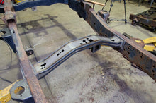 Load image into Gallery viewer, RustBuster 99-13 Chevy Silverado 1500 / GMC Sierra 1500 Rear Leaf Spring Shackle