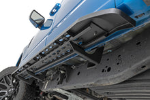 Load image into Gallery viewer, RPT2 Running Board | Crew Cab | Black | Ford F-150/Lightning/F-250/F-350/Raptor (15-26)