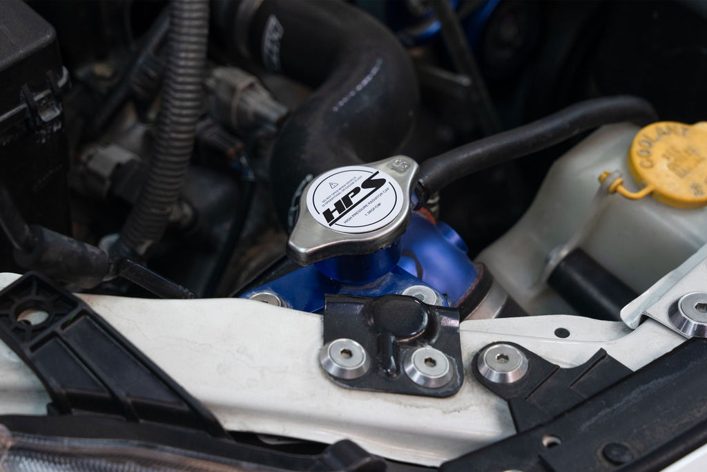 HPS Performance 2068-38N HPS type B high-pressure stainless steel radiator cap with flat valve.