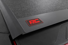 Load image into Gallery viewer, Hard Low Profile Bed Cover | 5'7" Bed | Cargo Mgmt | Toyota Tundra (22-26)