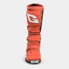 Load image into Gallery viewer, SG22 Limited Edition Gore-Tex Enduro Sedona Red Size 9
