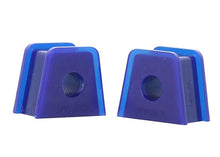 Load image into Gallery viewer, SuperPro 1962 MG MGB Base Front 17.5mm Sway Bar Mount Bushing Set