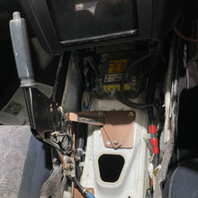 Load image into Gallery viewer, 97-05 Aristo Handbrake Conversion Bracket