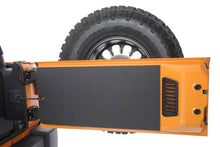 Load image into Gallery viewer, Husky Liners 97-06 Jeep Wrangler TJ/04-06 Wrangler LJ Guardian Impact Jeep Tailgate Liner