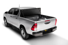 Load image into Gallery viewer, UnderCover 07-20 Toyota Tundra 6.5ft Flex Bed Cover