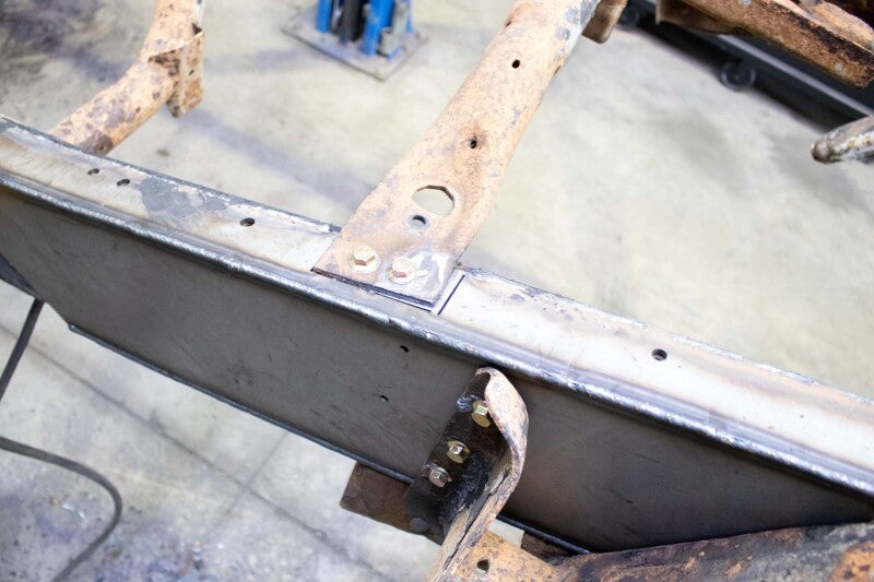 Rust Buster 2001-2010 Chevy Silverado / GMC Sierra 2500HD Short Bed Leaf Spring Right Side