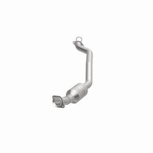 Load image into Gallery viewer, Magnaflow 12-17 Dodge Durango / 13-17 Jeep Grand Cherokee Direct Fit CARB Compliant Converter