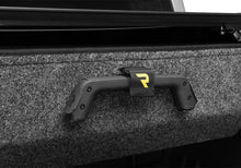 Load image into Gallery viewer, Retrax 19-26 RAM 1500 6.4ft Bed (No Multifunction Tailgate) RetraxPRO EZ-Off FRC-4000