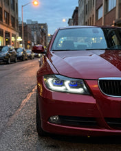 Load image into Gallery viewer, BMW 3 Series E90 LED Headlight Assembly with Dual-Color DRL 2005 - 2012