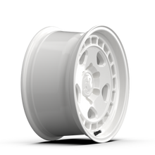 Load image into Gallery viewer, fifteen52 Turbomac HD Classic 16x8 / 6x139.7 BP / 0 ET / 106.2 CB / 4.5 BS / Classic White Wheel