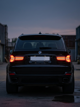 Load image into Gallery viewer, BMW X5 E70 Tail Light Assembly with 35W LED Running Lights &amp; Dynamic Turn Signal 2007 - 2013 (Replaces 63217167055)
