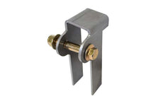 Load image into Gallery viewer, Rust Buster 01-10 GM Pickup Body Mount Brackets-(Right)