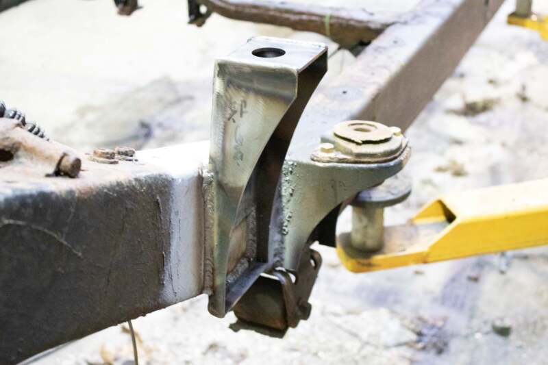 Rust Buster 95-04 Toyota Tacoma Double Cab Front Bed Mount