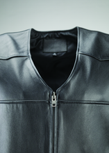 Load image into Gallery viewer, Kuryakyn By River Road Plains Leather Vest Black - Small