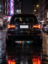 Load image into Gallery viewer, BMW X5 E70 Tail Light Assembly with 35W LED Running Lights &amp; Dynamic Turn Signal 2007 - 2013 (Replaces 63217167055)