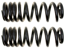 Load image into Gallery viewer, MOOG 99-14 Ford E-350 Super Duty Front Coil Springs