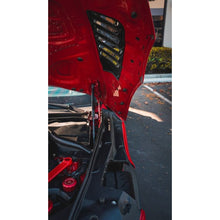 Load image into Gallery viewer, APR Toyota Supra A90 | 91 Fender Vents 2020-2023