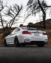 Load image into Gallery viewer, BMW M4 F82 (2015–2020) Spec-R Lowering Springs