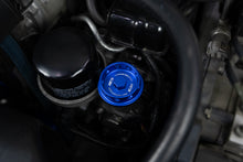 Load image into Gallery viewer, HPS Performance 5269-106BL Anodized billet aluminum oil cap