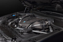 Load image into Gallery viewer, Eventuri G05 / G06 / G07 M50i Black Carbon Intake - EVE-X5M50-CF-INT - Image 6