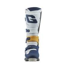 Load image into Gallery viewer, Gaerne SG22 Boot Squadron Size - 9