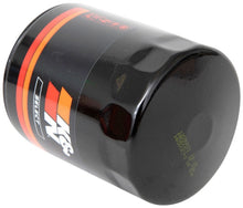 Load image into Gallery viewer, K&amp;N Oil Filter Automotive 02-04 Hummer H1 6.5L