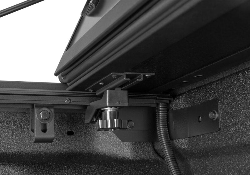 BAK 07-21 Toyota Tundra 5.7ft. Bed w/OE Track Sys (Will Not Fit Trail SE Box) BAKFlip MX4 TS