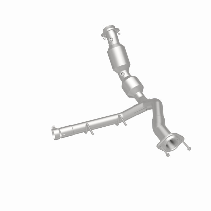 Magnaflow 21-23 Ford F-150 3.5L Right Underbody Direct Fit Converter