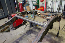 Load image into Gallery viewer, RustBuster 06-10 Hummer H3 Fuel Tank Crossmember