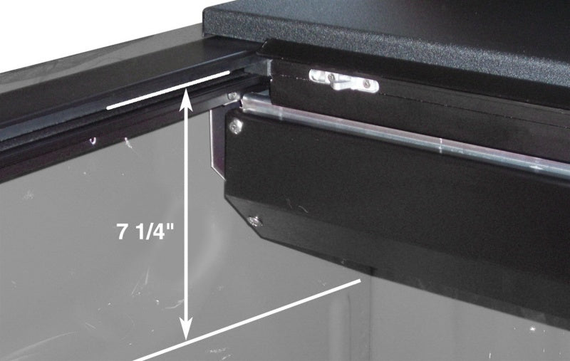 Roll-N-Lock 2020 Chevy Silverado / GMC Sierra 2500-3500 80-1/2in M-Series Retractable Tonneau Cover
