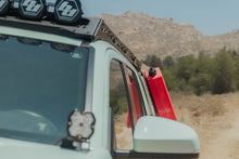 Load image into Gallery viewer, DV8 Baja Designs Linkable Lightbar Mount for DV8 Roof Rack Light Option