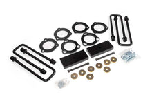 Load image into Gallery viewer, Zone Offroad 06-25 Toyota Hilux 1.5in Front/1in Rear Suspension Lift Kit