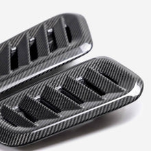 Load image into Gallery viewer, Seibon 2023 Toyota GR Corolla Carbon Fiber Hood Vents